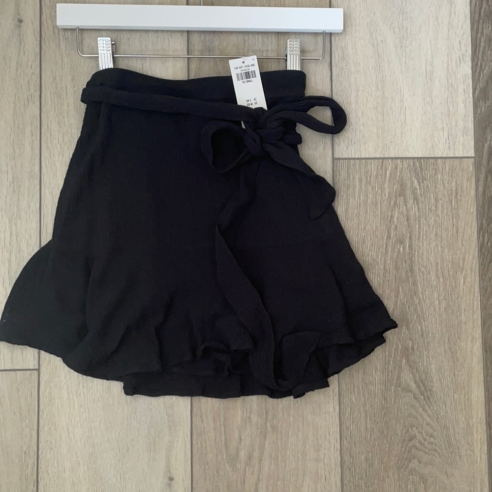 Black skort from Abercrombie and Fitch BRAND NEW